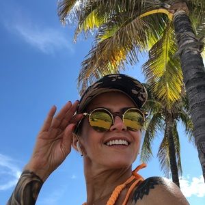 Meet your Posher, Edilaine